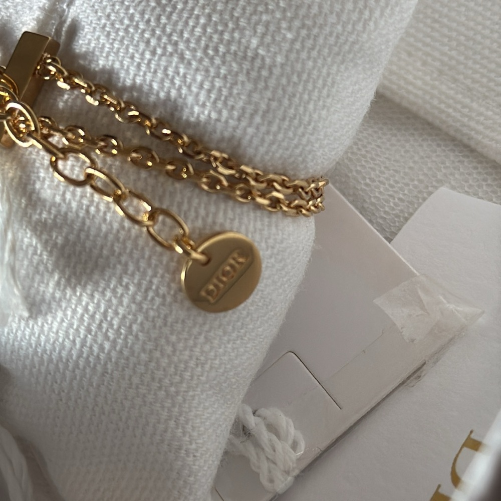 Christian Dior miss dior pearl drop bracelet logo gold jewelry with box - Picture 6 of 7
